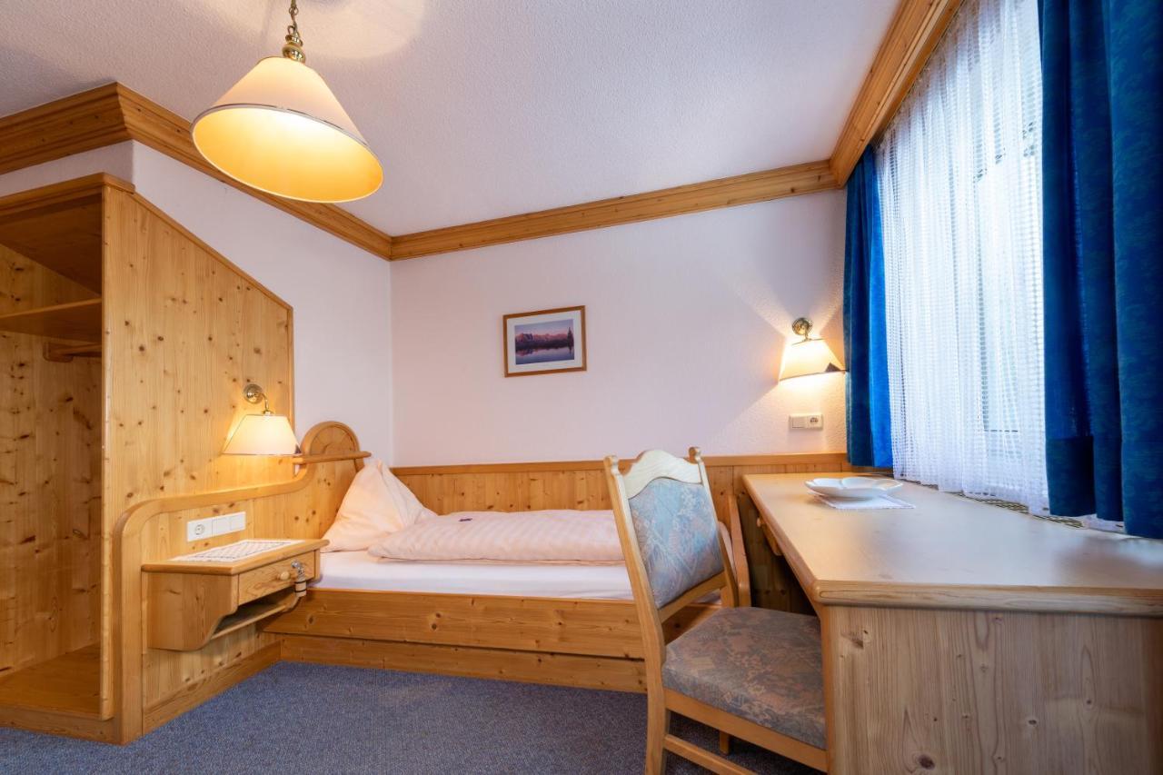 Alpenhof Bed and Breakfast Ramsau am Dachstein Eksteriør billede